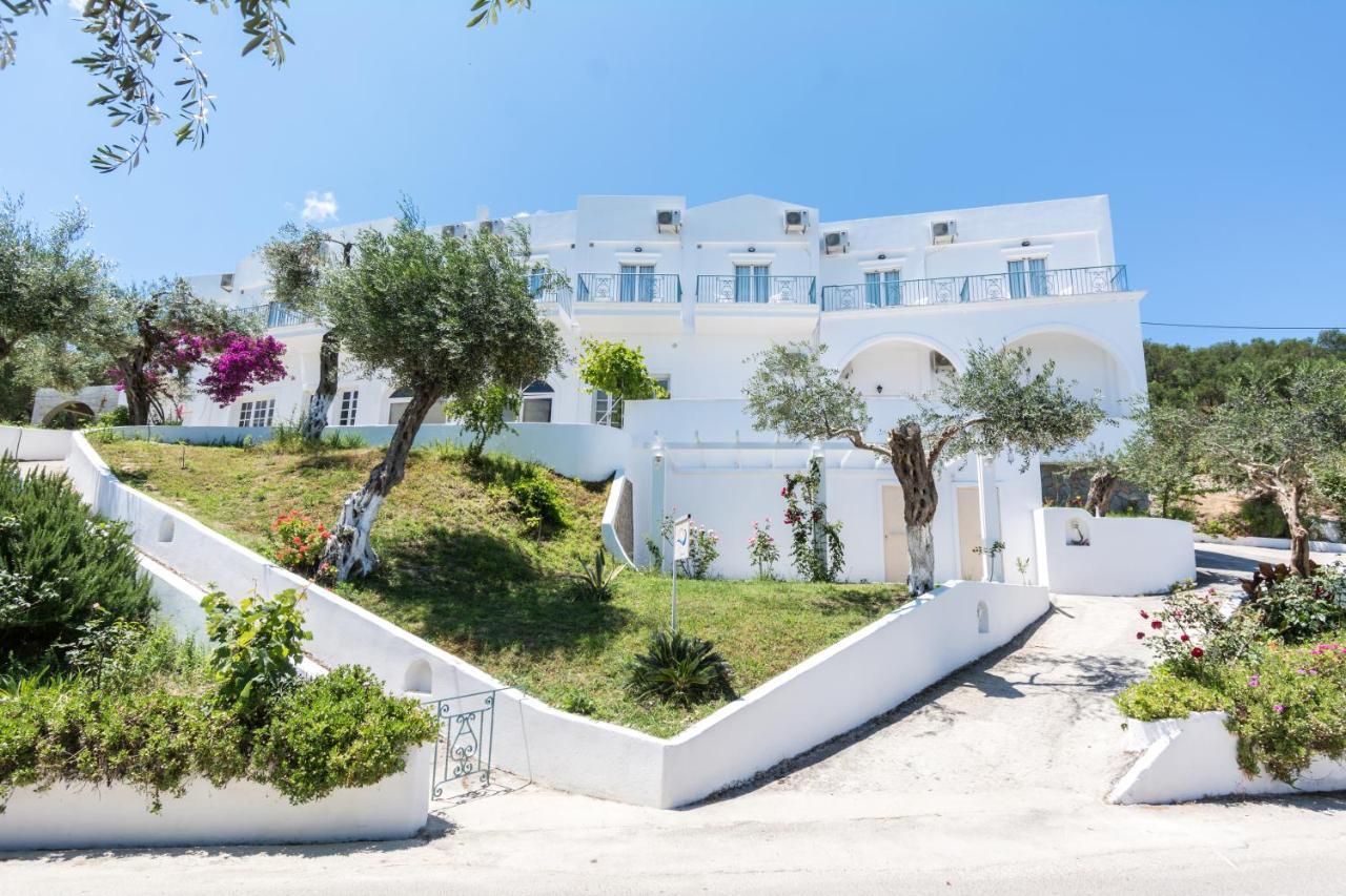 Corfu Aquamarine Aparthotel Notos ภายนอก รูปภาพ