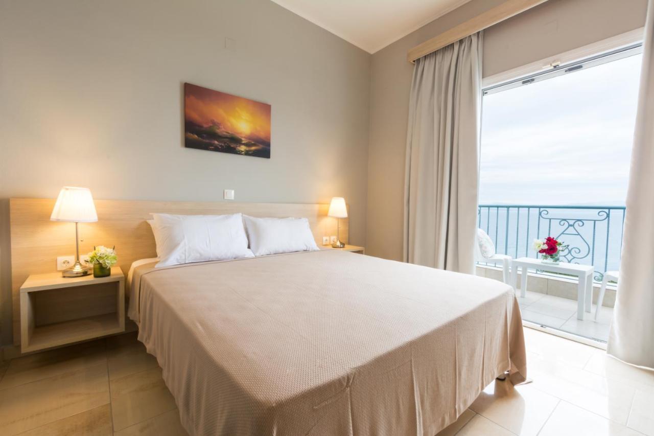 Corfu Aquamarine Aparthotel Notos ภายนอก รูปภาพ